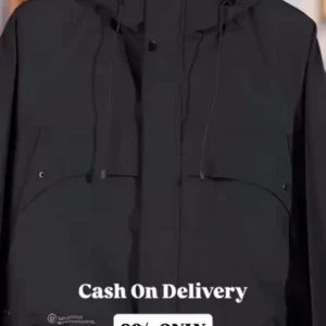 Black Hooded Jacket – Timeless Everyday Essential for Every Season